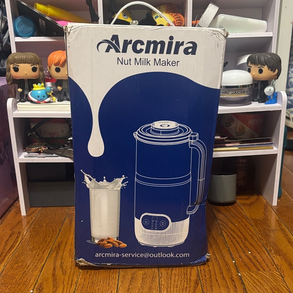 Arcmira Nut Milk Maker - Picture 2 of 10
